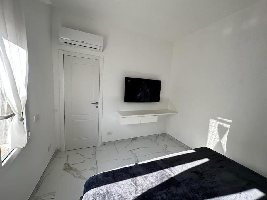 Suite Aurora Luxury In The Center Of Sanremo Exterior foto