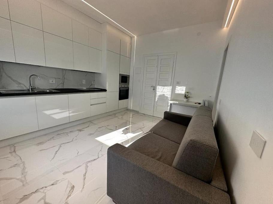 Suite Aurora Luxury In The Center Of Sanremo Exterior foto
