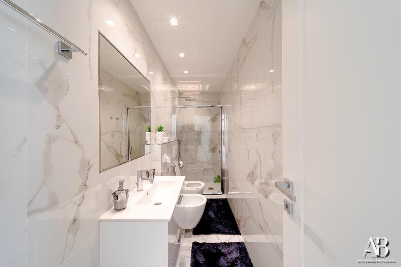 Suite Aurora Luxury In The Center Of Sanremo Exterior foto