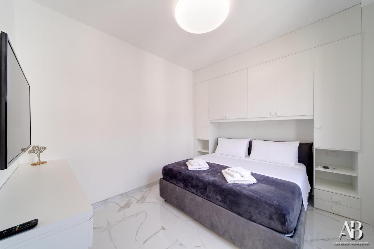 Suite Aurora Luxury In The Center Of Sanremo Exterior foto